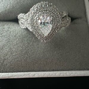Vintage pear shaped engagement ring for women bridal Infinity twist wedding band